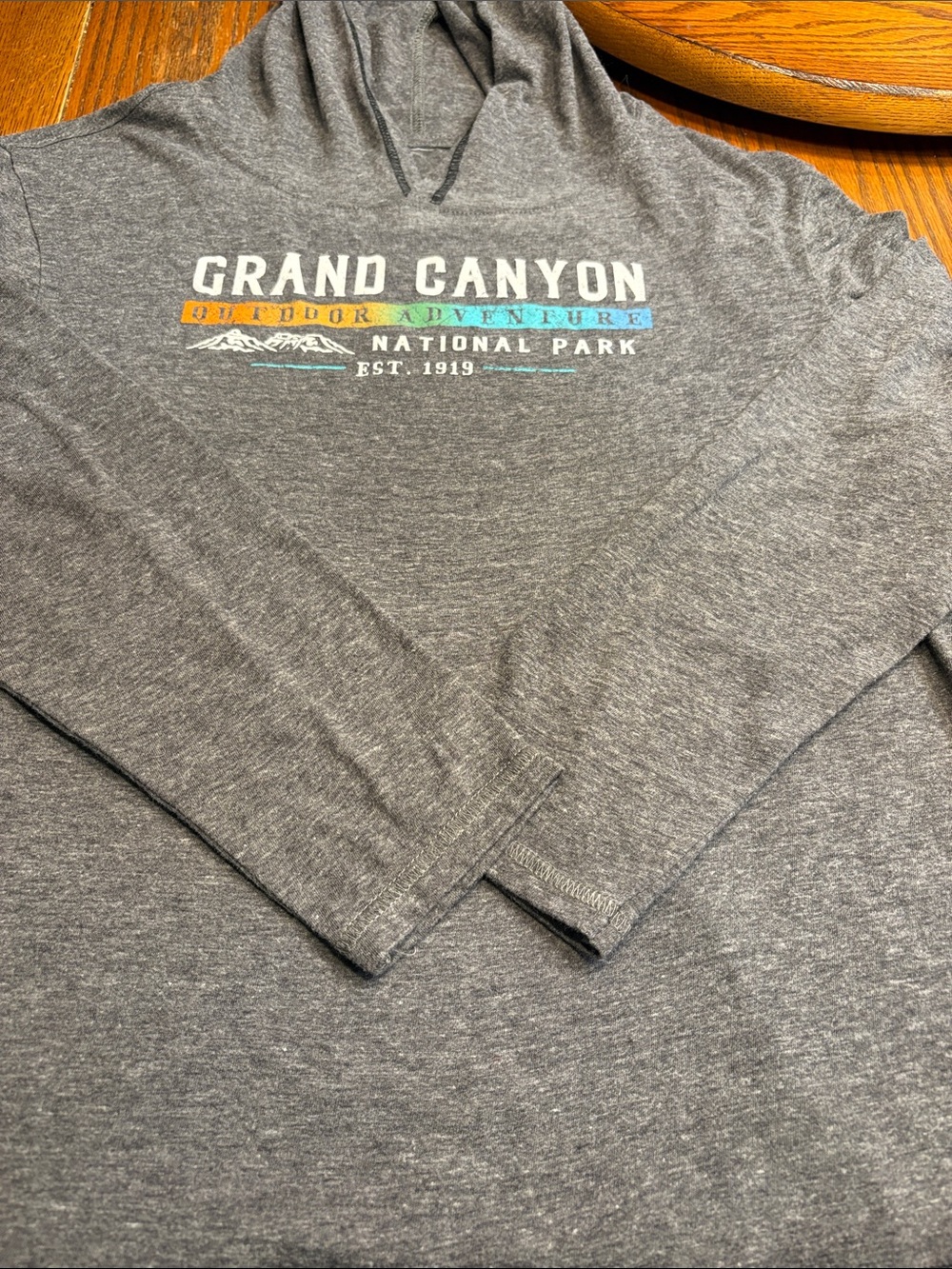 Long-sleeve, gray Grand Canyon T-shirt